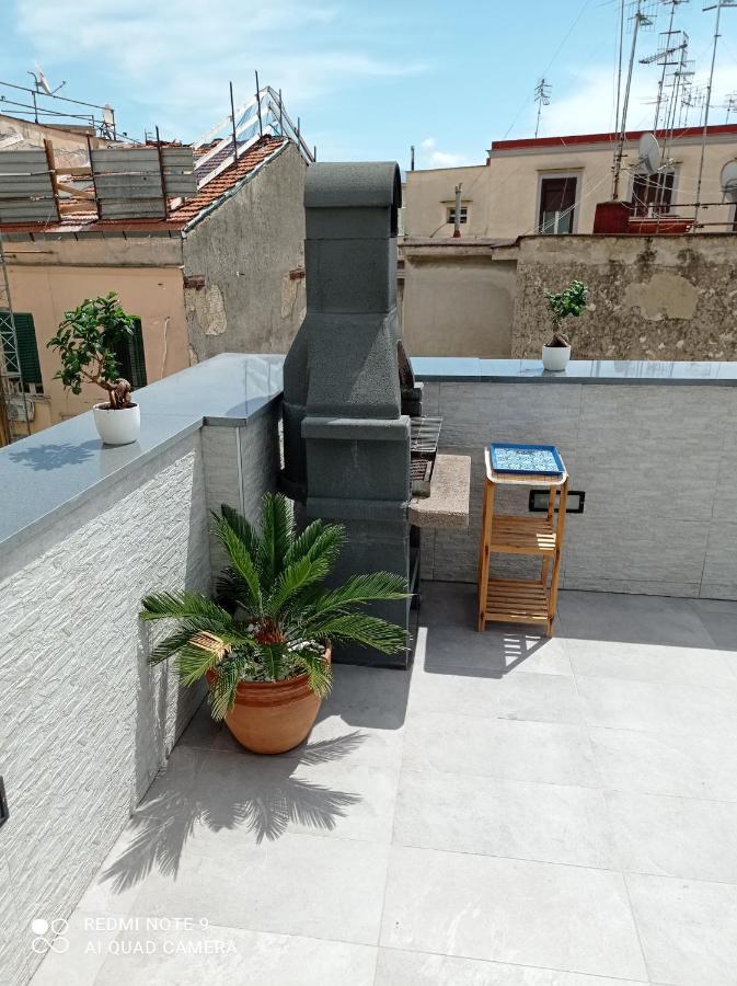 شقة La Terrazza Del Corso نابولي المظهر الخارجي الصورة