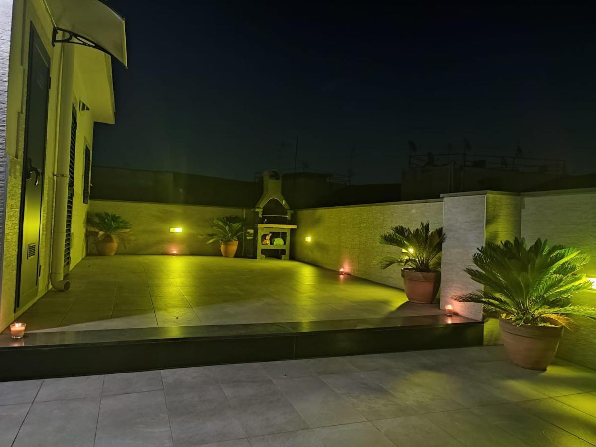 شقة La Terrazza Del Corso نابولي المظهر الخارجي الصورة